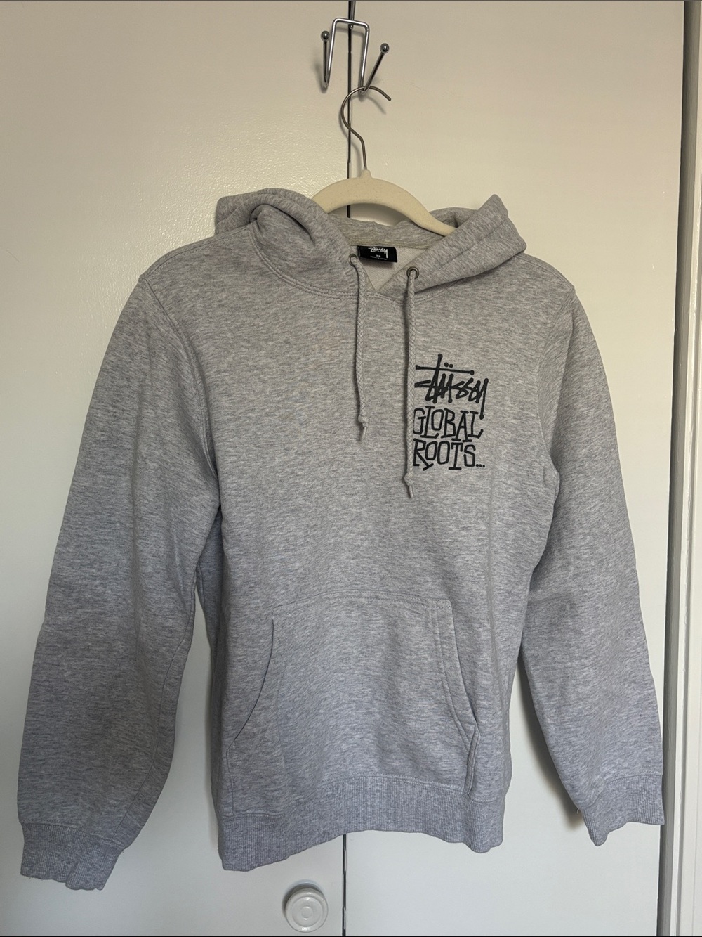 Stüssy Women’s Gray 'Global Roots' Hoodie